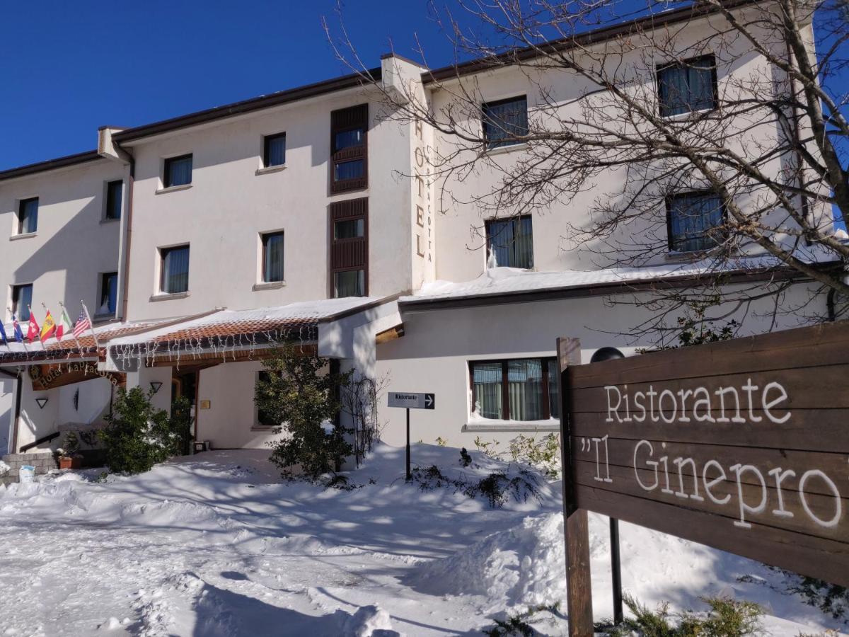 Hotel Capracotta Exterior foto