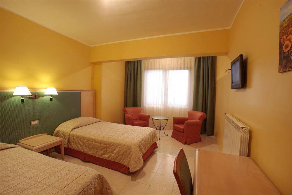 Hotel Capracotta Exterior foto